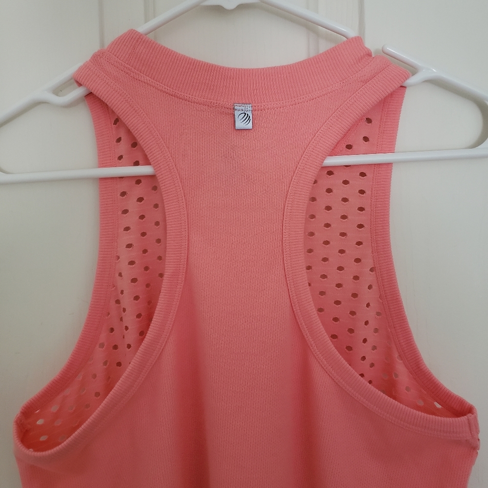 MPG Relaxed Mesh Front Tank Top Coral‎ Racerback Tank Top Coral Size Small - Picture 8 of 8